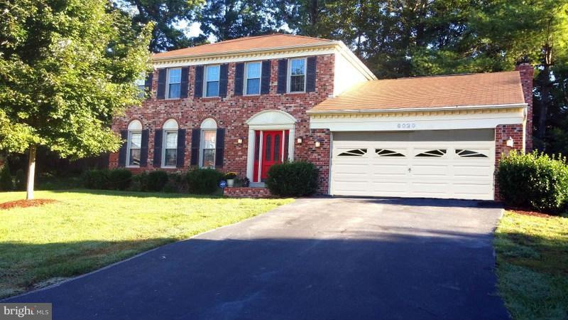 8020 Daffodil Ct, Springfield, VA 22152 - photo 1