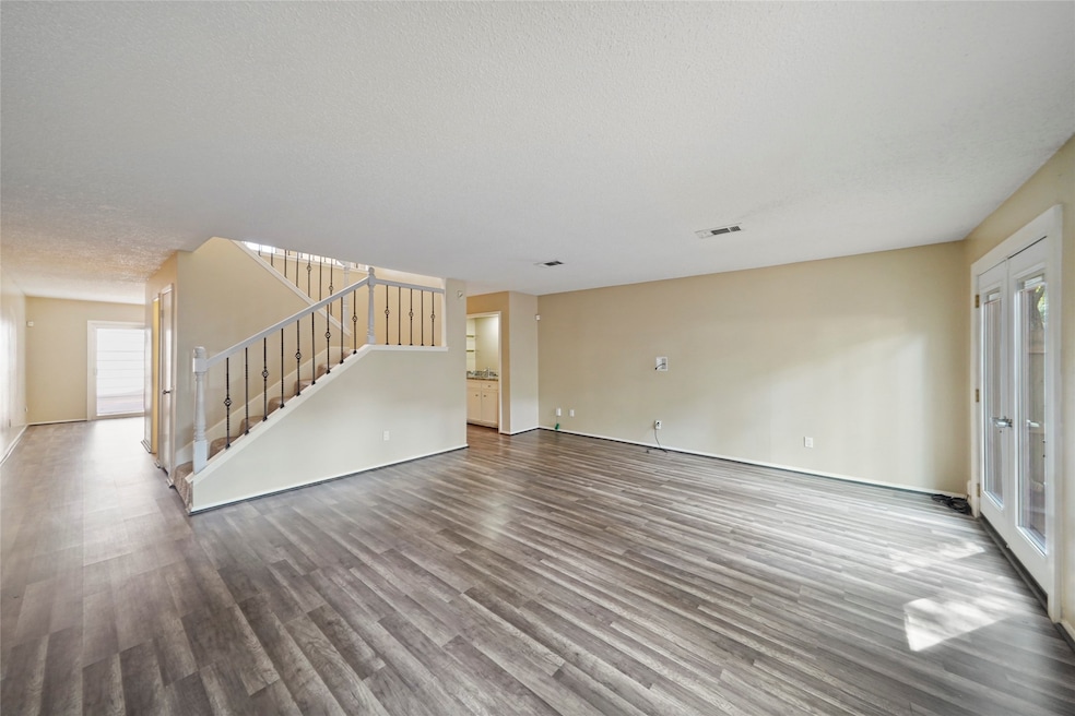 For Rent $1,900/month