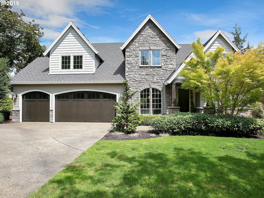 2976 Beacon Hill Dr, West Linn, OR 97068 - photo 1