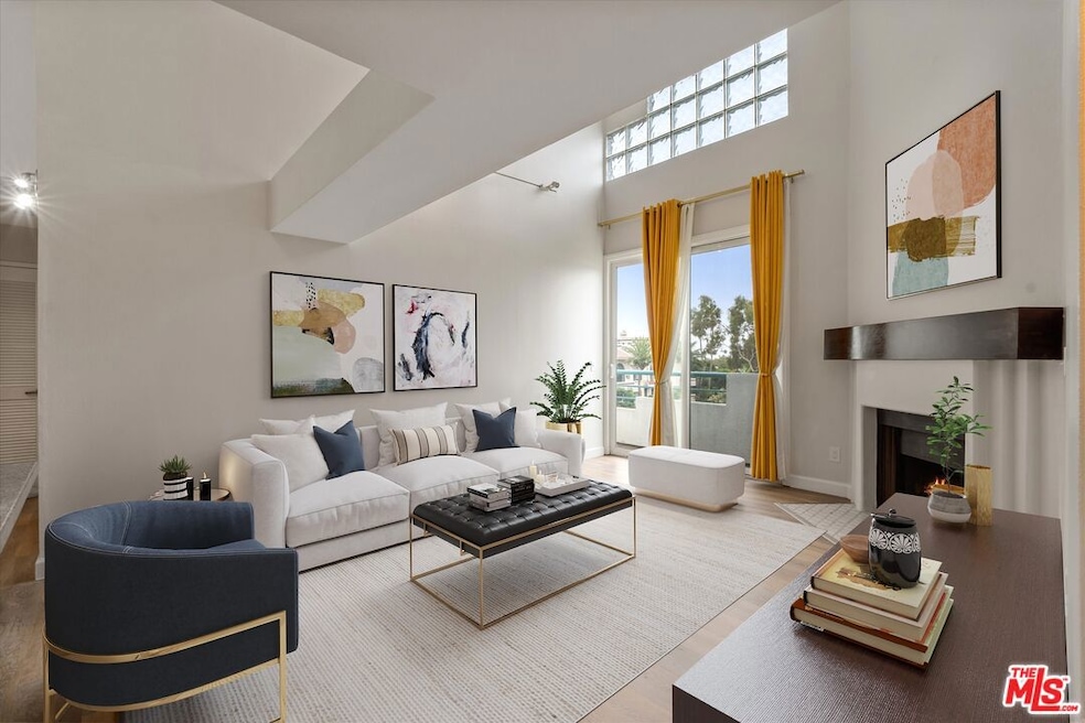 12773 Caswell Ave unit 303, Los Angeles, CA 90066 - photo 1