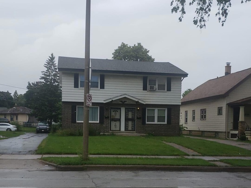 7118 W Villard Ave
