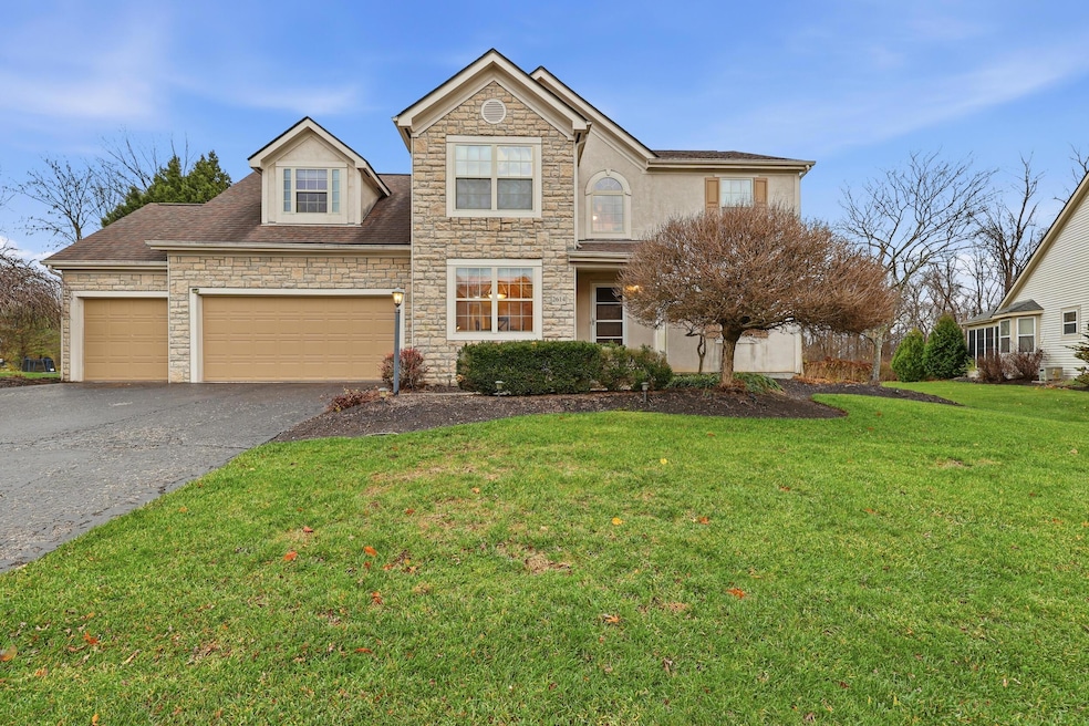 2614 Jefferson Estates Ct, Blacklick, OH 43004 - photo 1