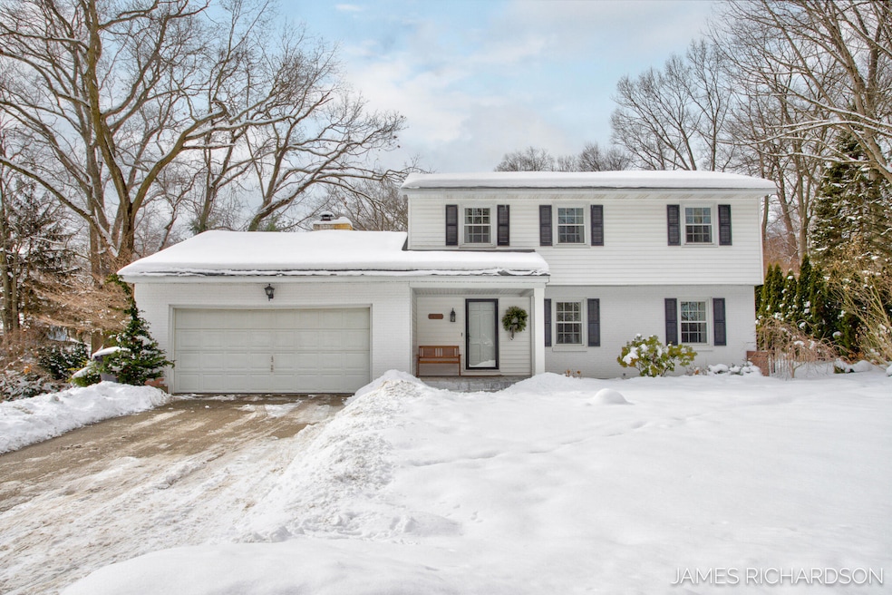 2-print-15704-longview-ln