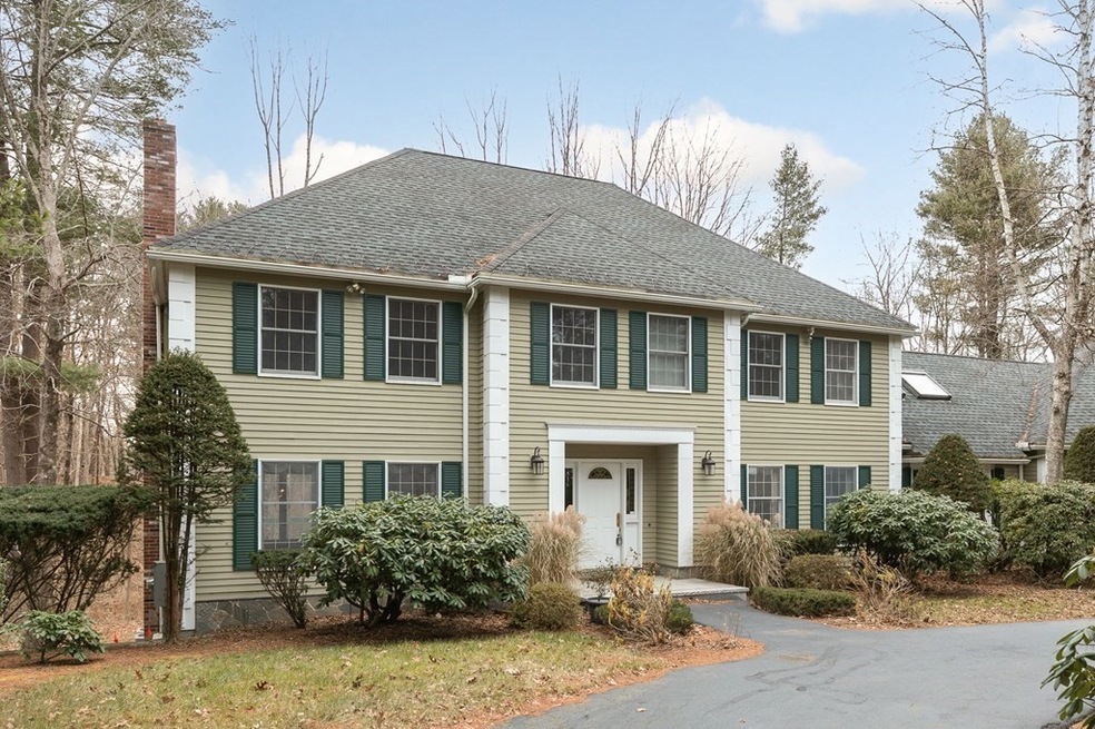 1 Sutton Place, Weston, MA 02493 - photo 1