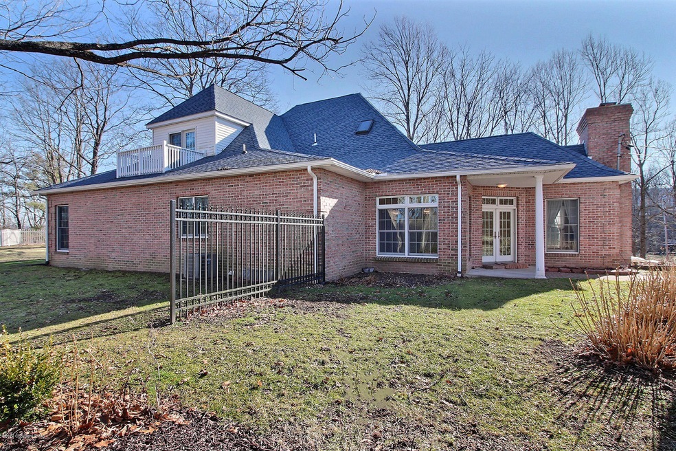 5875 Cherry Valley Rd, Stroudsburg, PA 18360 - photo 1