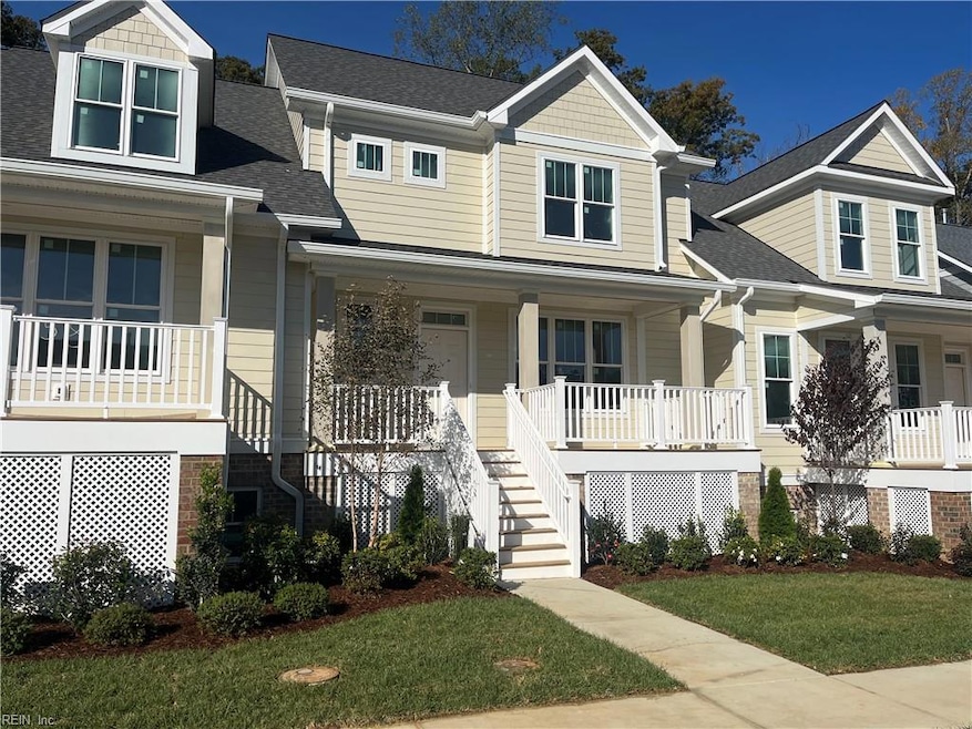 For Sale $540,900 • Co-Listing Agent