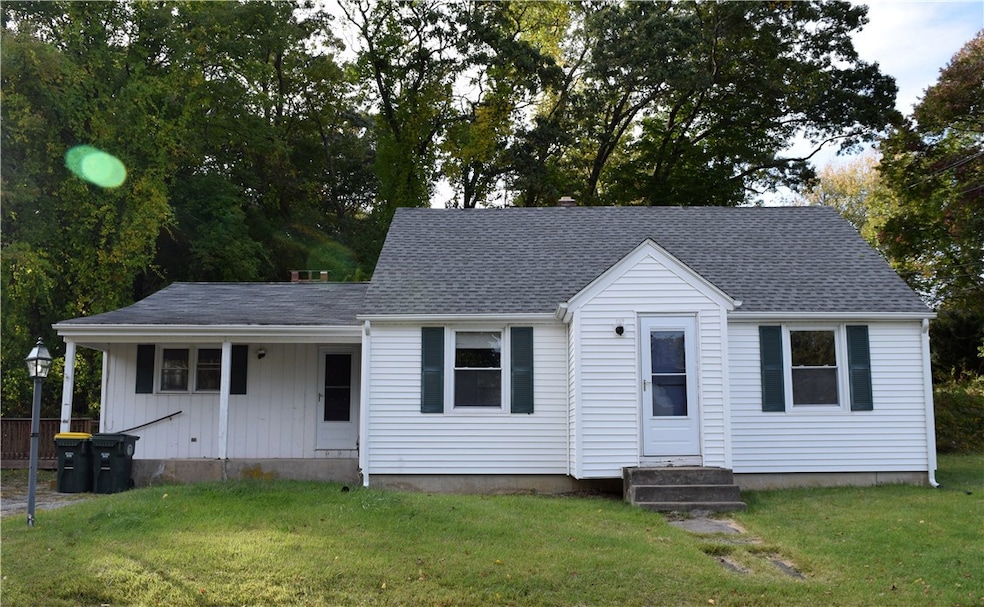 7 Arthur St, Greenville, RI 02828 - photo 1