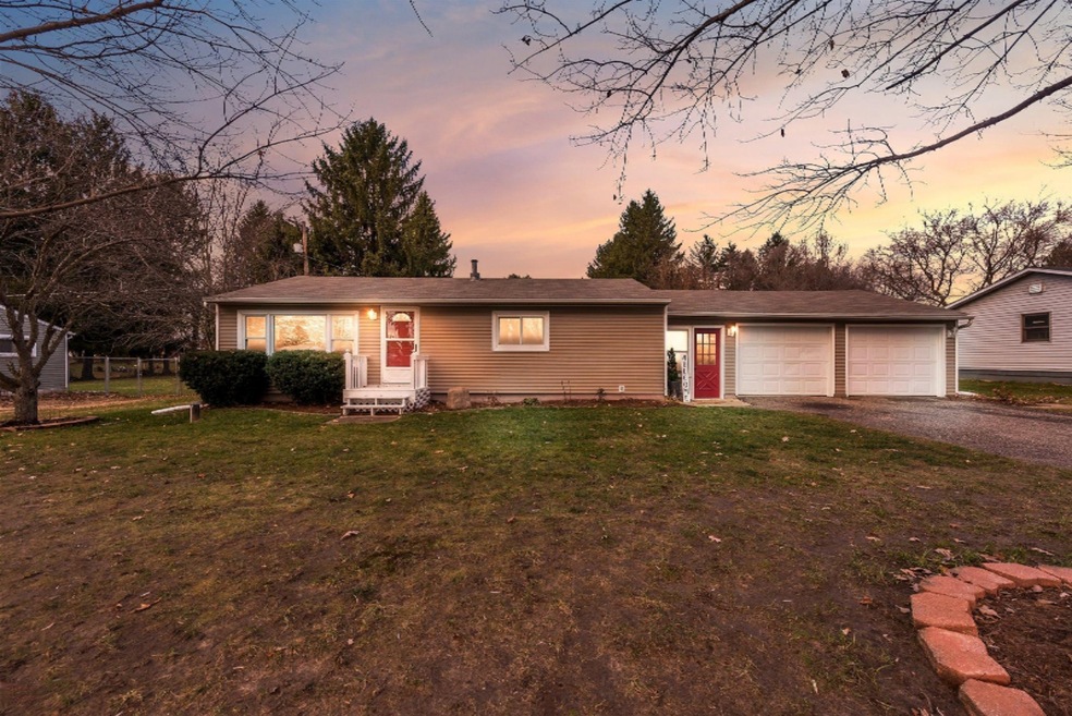 01-9430 Peck Rd-windowstill-realest