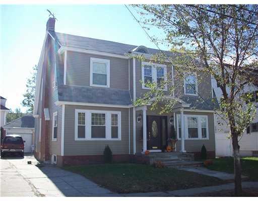 118 Warrington St, Providence, RI 02907 - photo 1