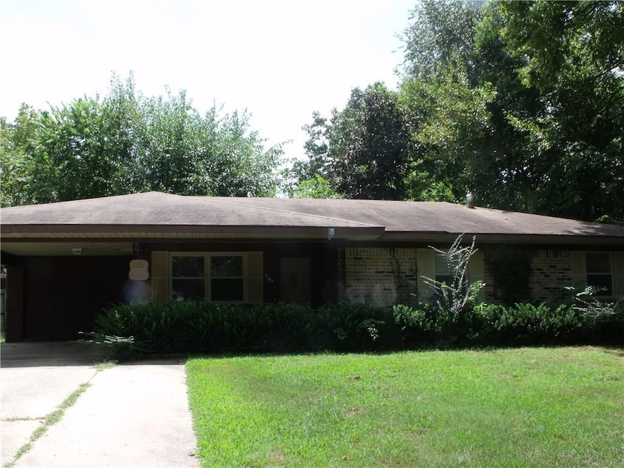 403 Dickson St, Bentonville, AR 72712 - photo 1