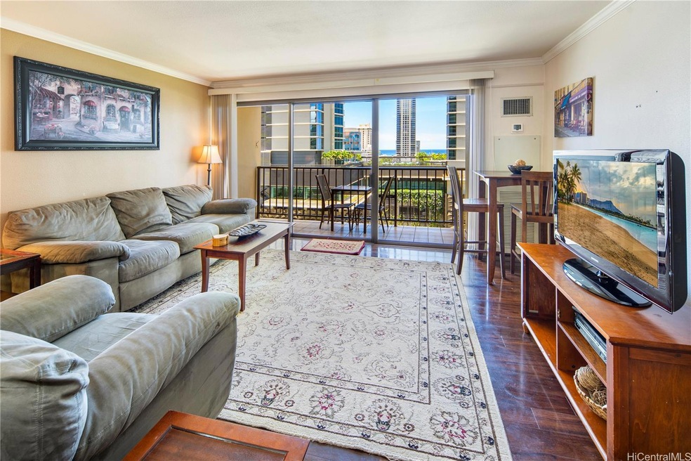 The Four Paddles unit 1007, Honolulu, HI 96815 - photo 1