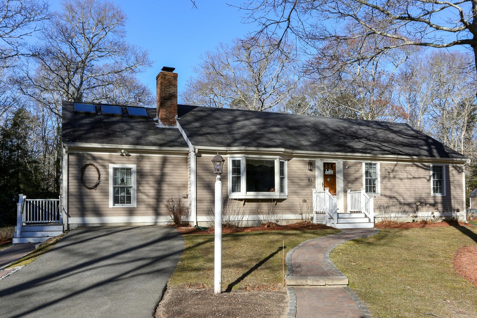 81 Pinkham Rd, Sandwich, MA 02563 - photo 1