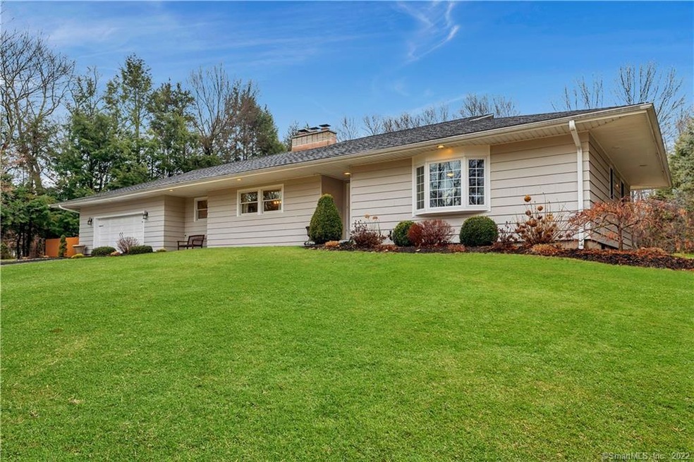 213 Porters Hill Rd, Trumbull, CT 06611 - photo 1