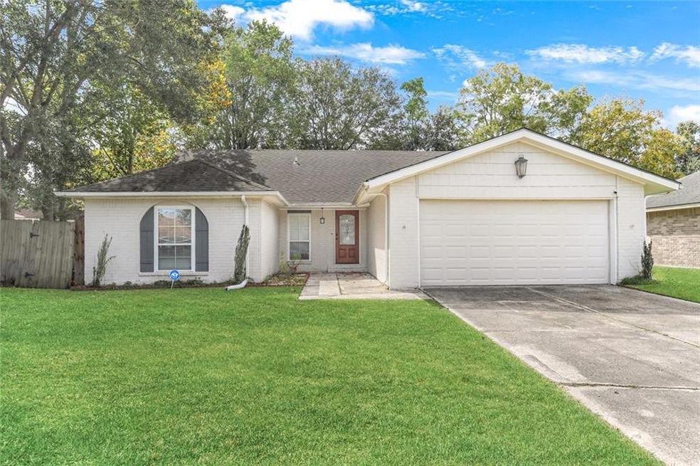 409 Pine Forest Dr, Slidell, LA 70458 - photo 1