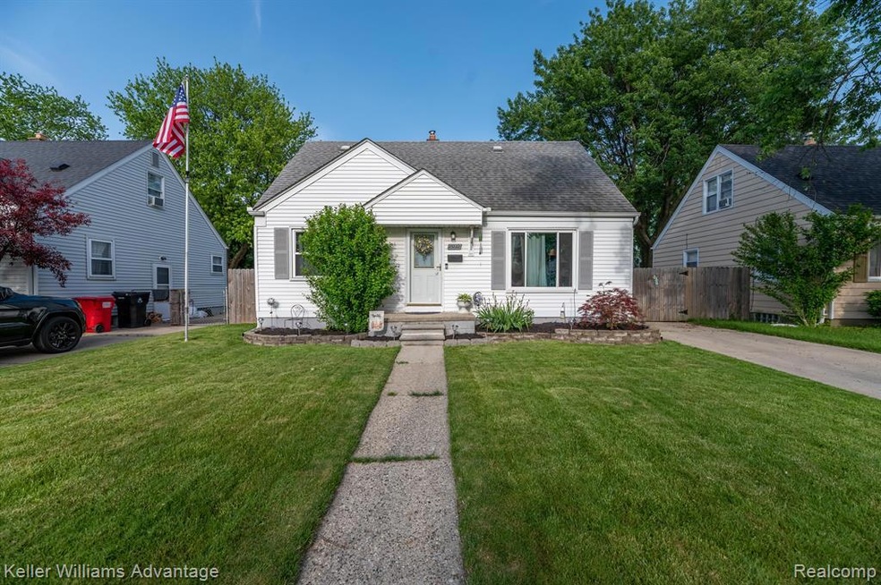 25222 Cole St, Roseville, MI 48066 - photo 1