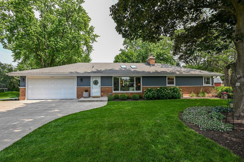 15360 W Hackberry Ln - Main