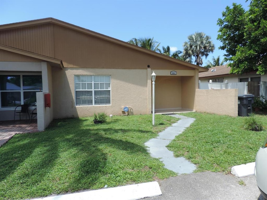 5841 Albert Rd, West Palm Beach, FL 33415 - photo 1