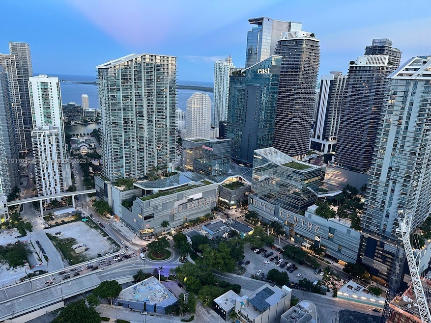 Mint at Riverfront unit 4804, Miami, FL 33130 - photo 1