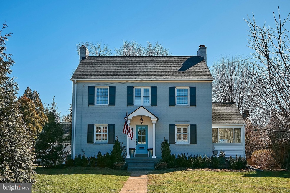 4720 24th Rd N, Arlington, VA 22207 - photo 1