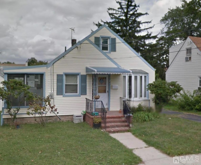 574 Krockmally Ave, Perth Amboy, NJ 08861 - photo 1