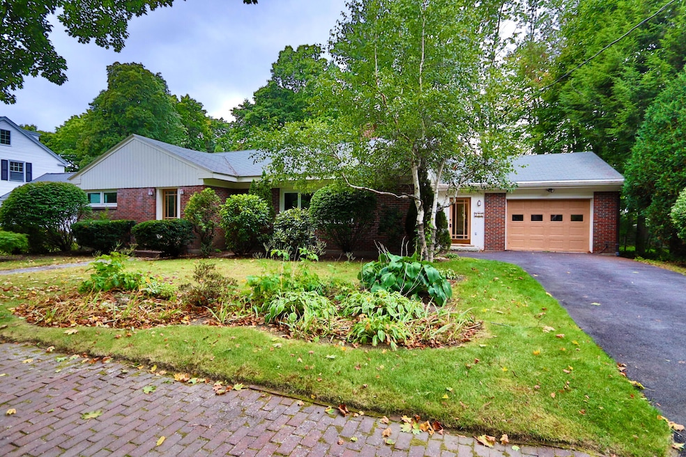 176 Caleb St, Portland, ME 04102 - photo 1