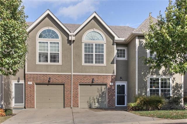 15828 W 61st St, Shawnee, KS 66217 - photo 1