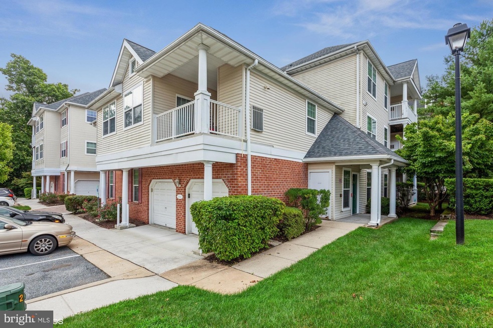 9619 Devedente Dr unit 206, Owings Mills, MD 21117 - photo 1