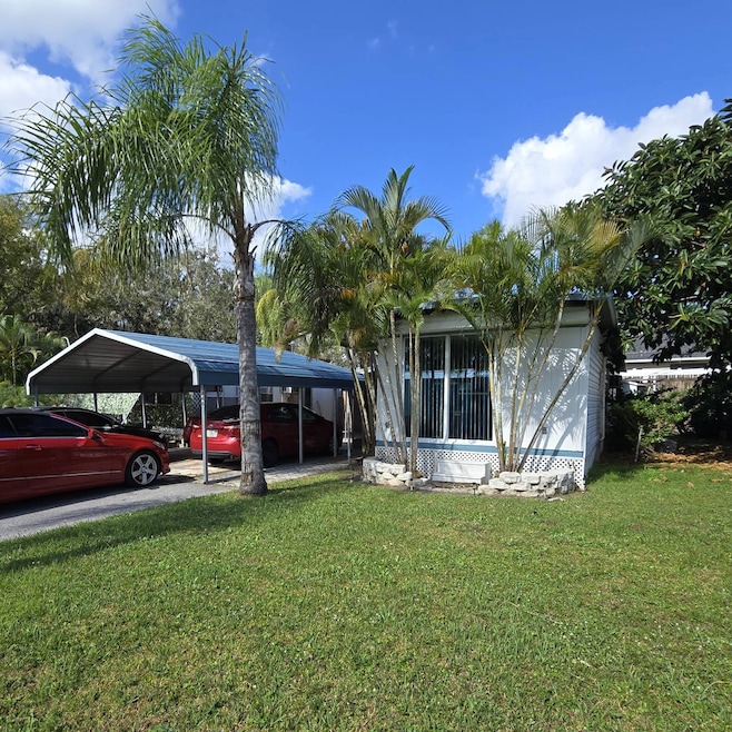 Great curb appeal!