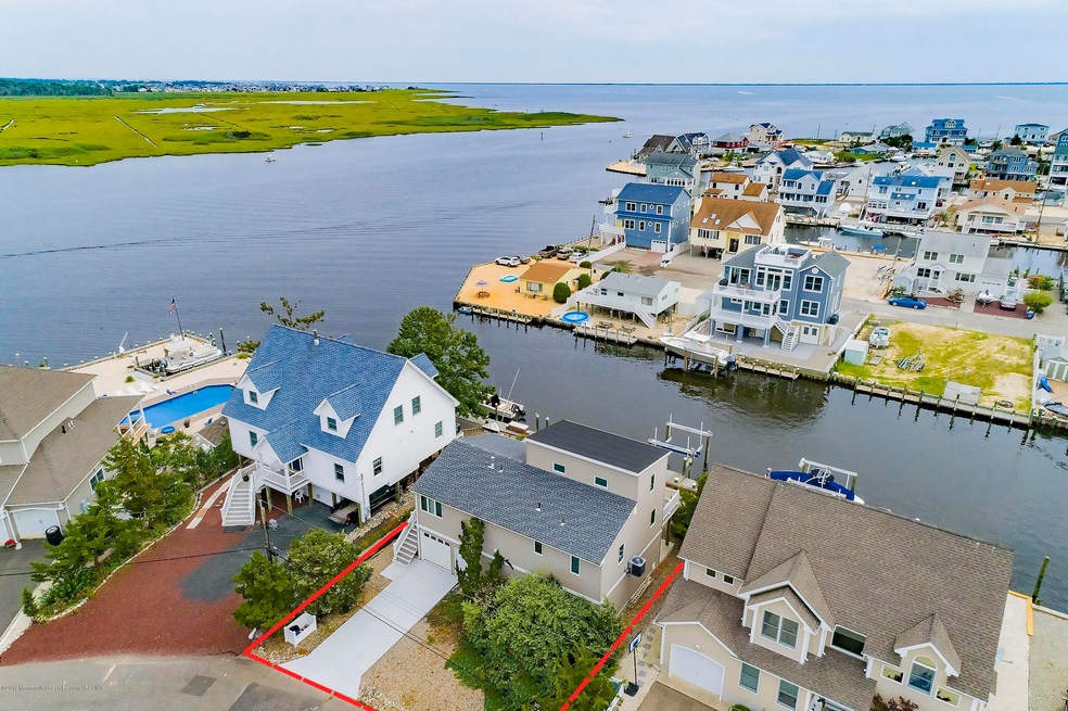1322 Molokai Drive, Forked River