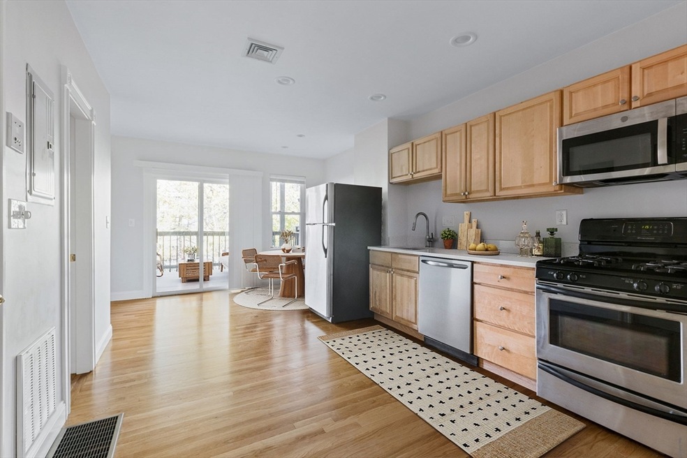 Sold $450,000 • Co-Listing Agent