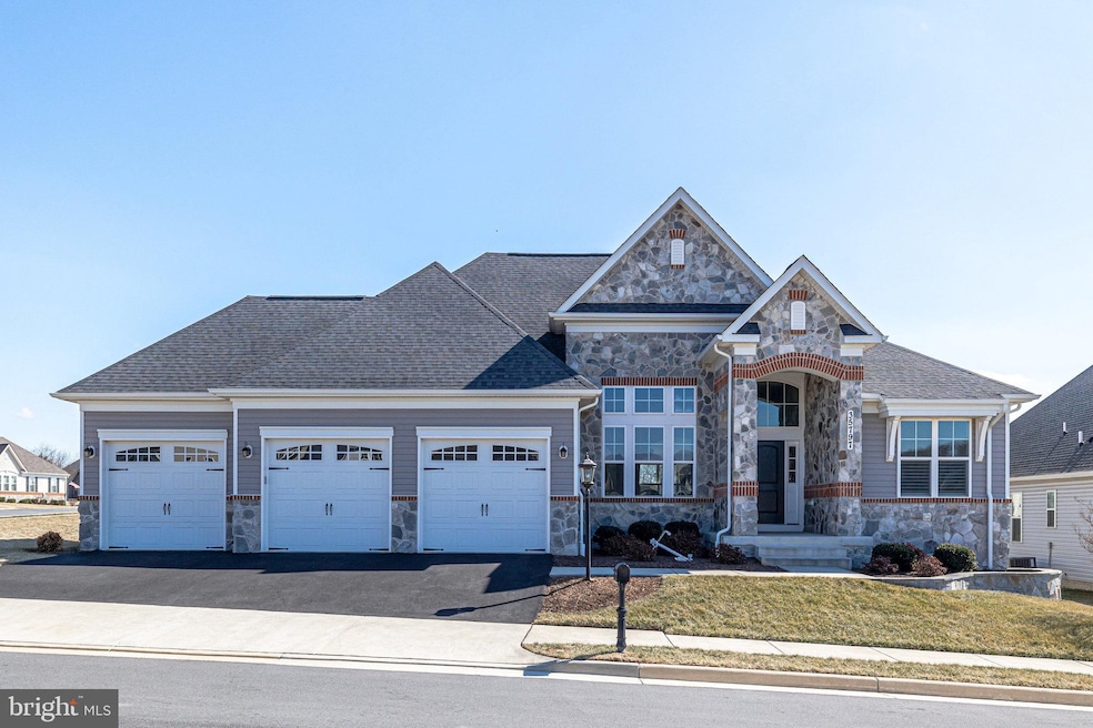 35797 Greggs Branch Way, Round Hill, VA 20141 - photo 1