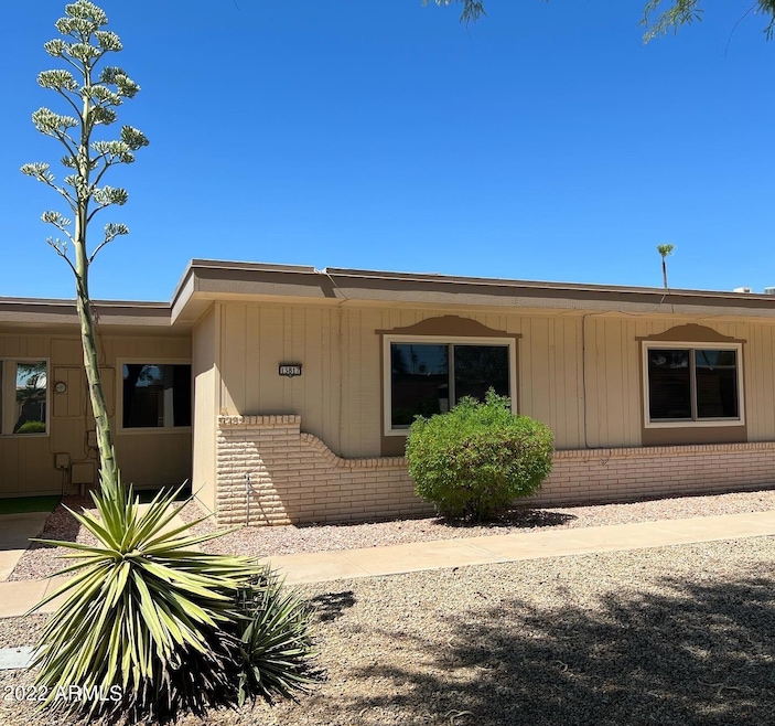 13817 N 111th Ave unit 17F, Sun City, AZ 85351 - photo 1