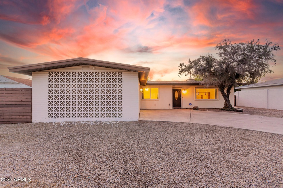 Midcentury modern at its finest