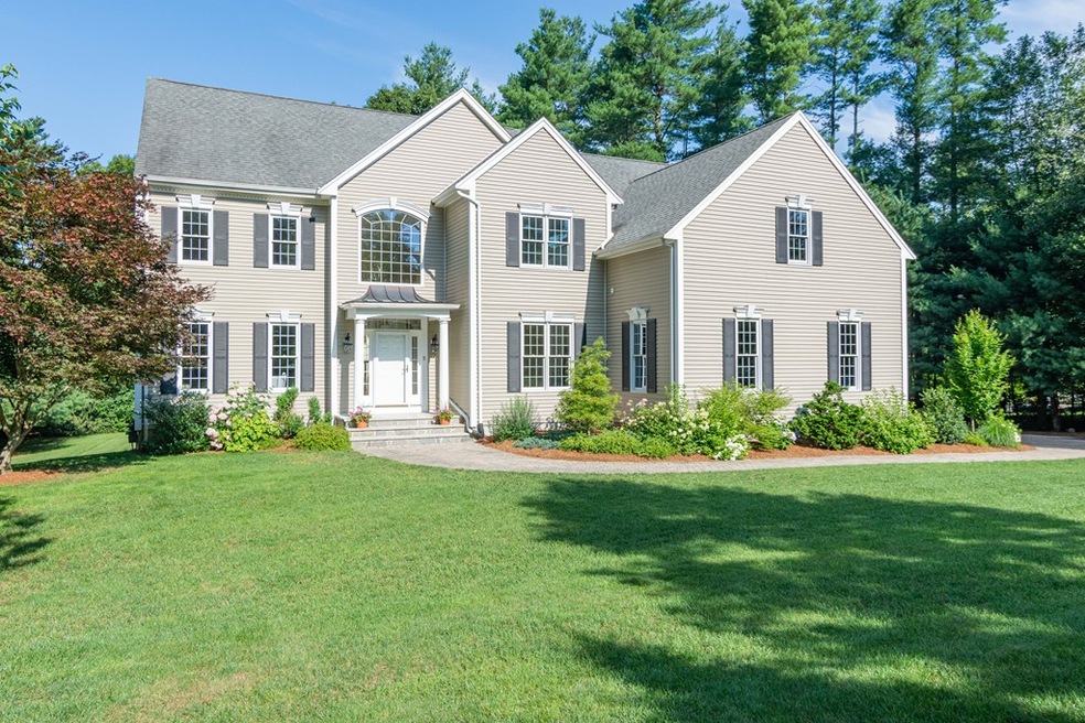 11 Applewood Rd, Norfolk, MA 02056 - photo 1