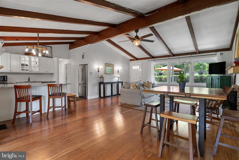 6315 Farmar Ln, Flourtown, PA 19031 - photo 1