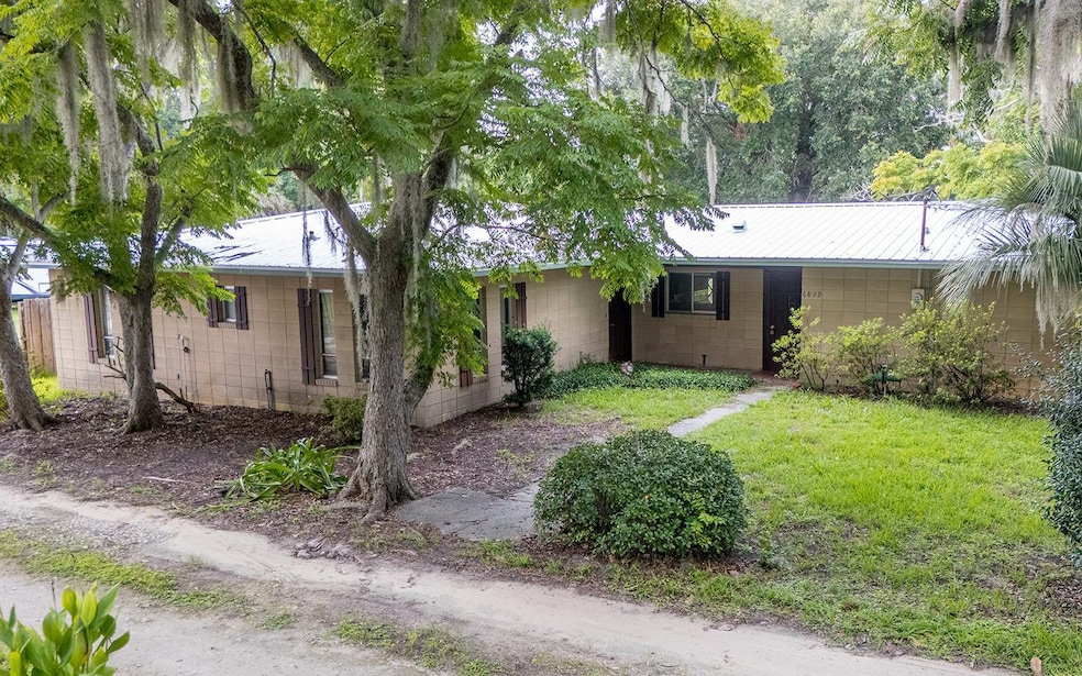 6849 SE 35th St, Keystone Heights, FL 32656 - photo 1