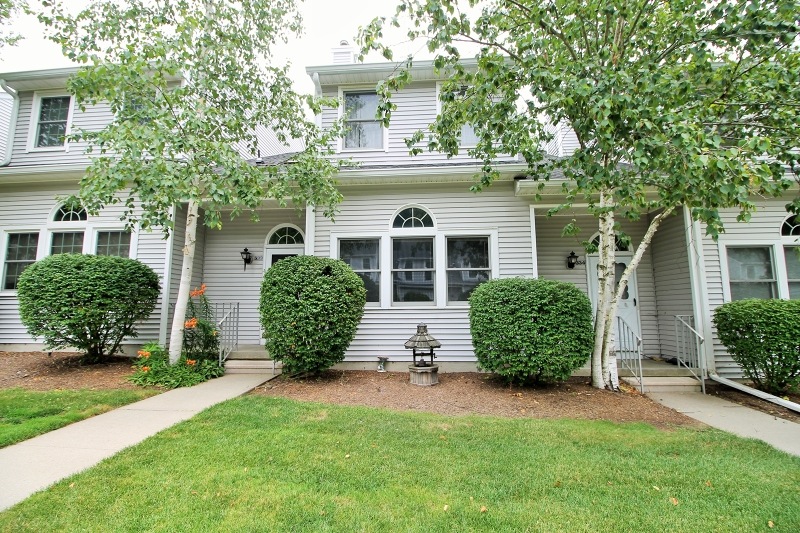 333 Carnegie Ct, Hackettstown, NJ 07840 - photo 1