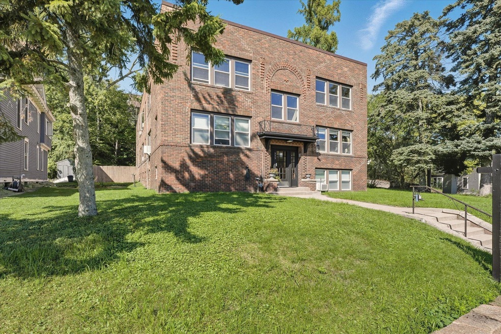 383 Grand Ave unit 1, Saint Paul, MN 55102 - photo 1