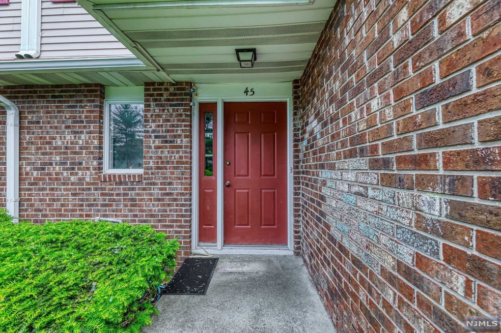 45 Park View Place unit 1X, Fair Lawn, NJ 07410 - photo 1