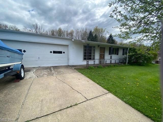 635 Sherwood Dr, Aurora, OH 44202 - photo 1