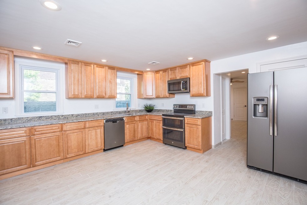 1509 N Shore Rd unit 1, Revere, MA 02151 - photo 1