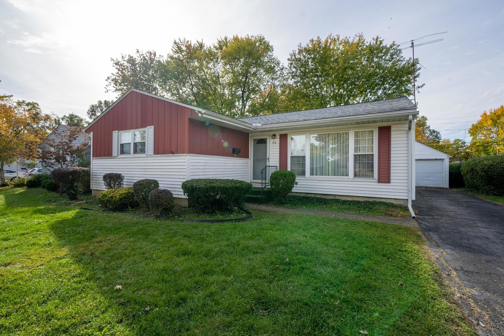 479 Bernhard Rd, Columbus, OH 43213 - photo 1