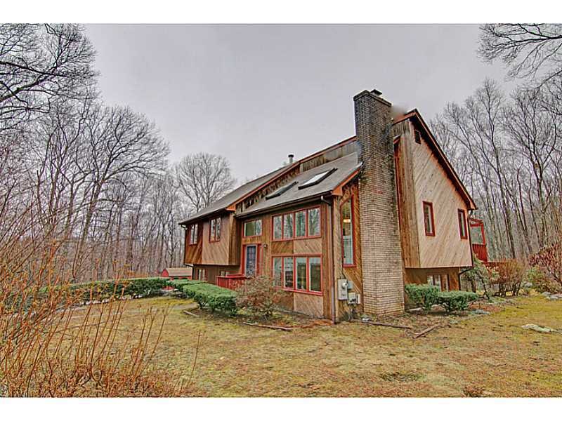 629 Whaley Hollow Rd, Coventry, RI 02816 - photo 1