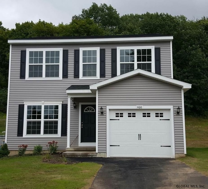 468 9th Ave, Troy, NY 12182 - photo 1