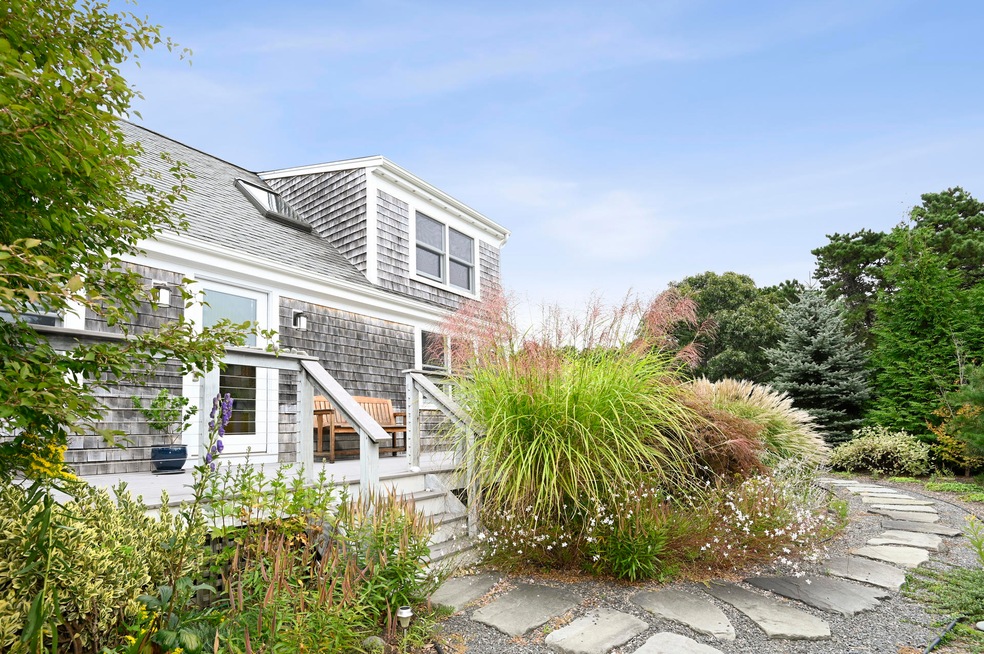 Beautiful front entryway