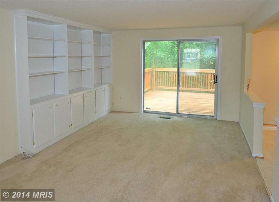 7619 Fallswood Way, Lorton, VA 22079 - photo 1