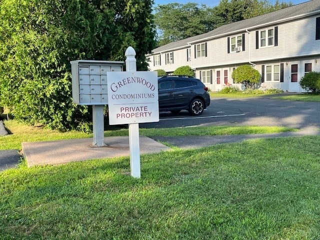 20 Greenwood St unit 10, Westfield, MA 01085 - photo 1