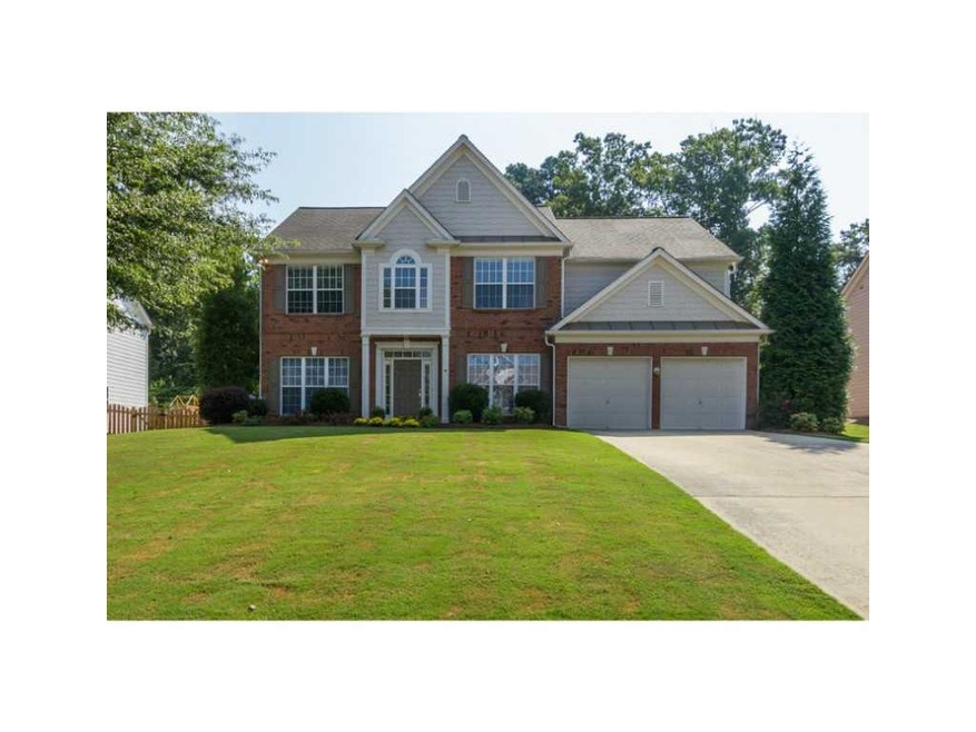 Exterior Front. Welcome Home! Beautiful front lawn