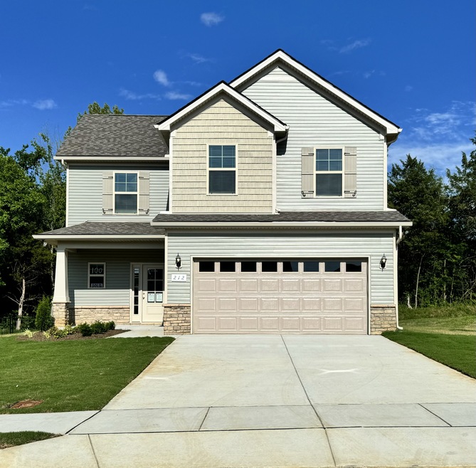 212 Chevelle Ct, Shelbyville, TN 37160 - photo 1