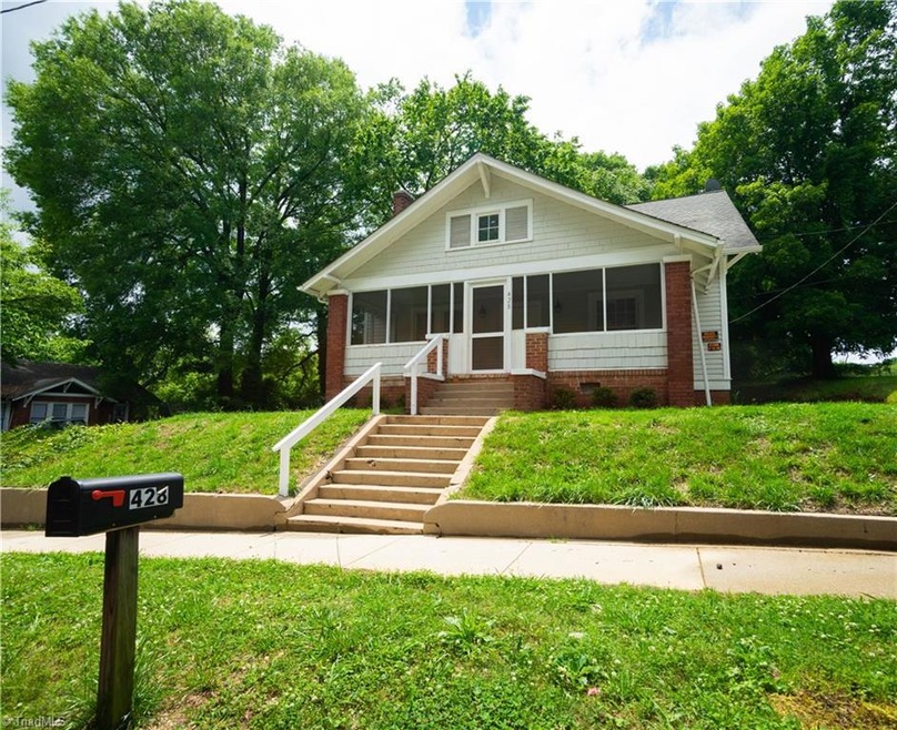 428 S Tradd St, Statesville, NC 28677 - photo 1